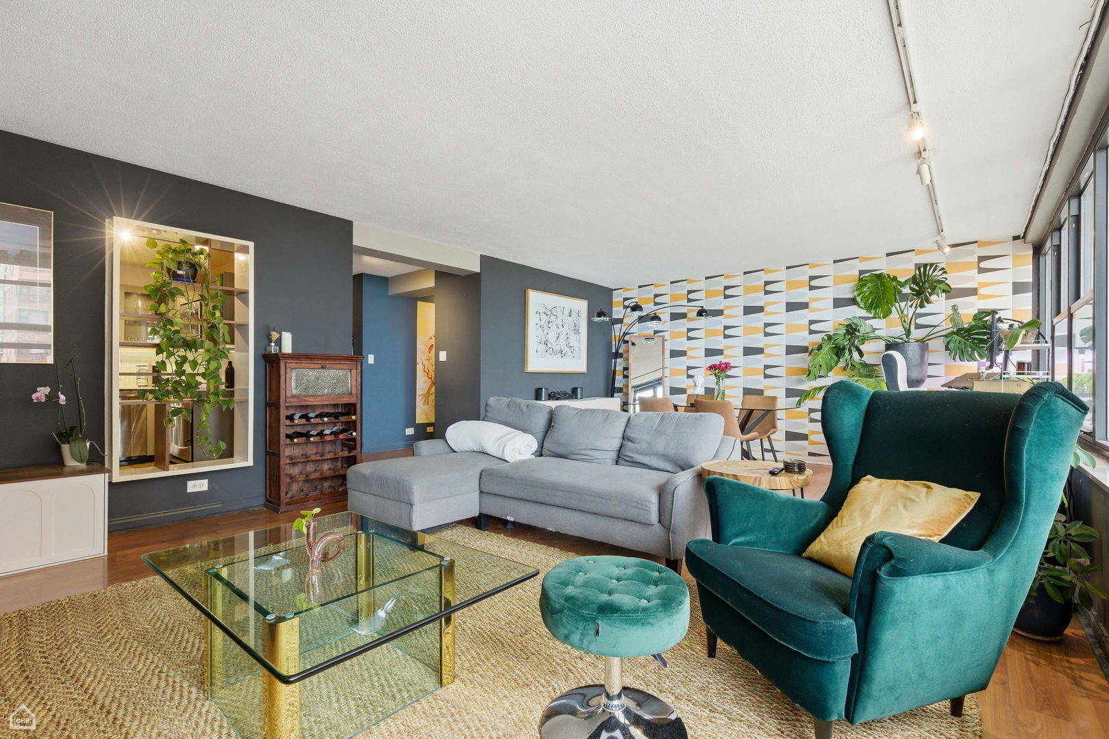 5801 N Sheridan Road Unit: 7B