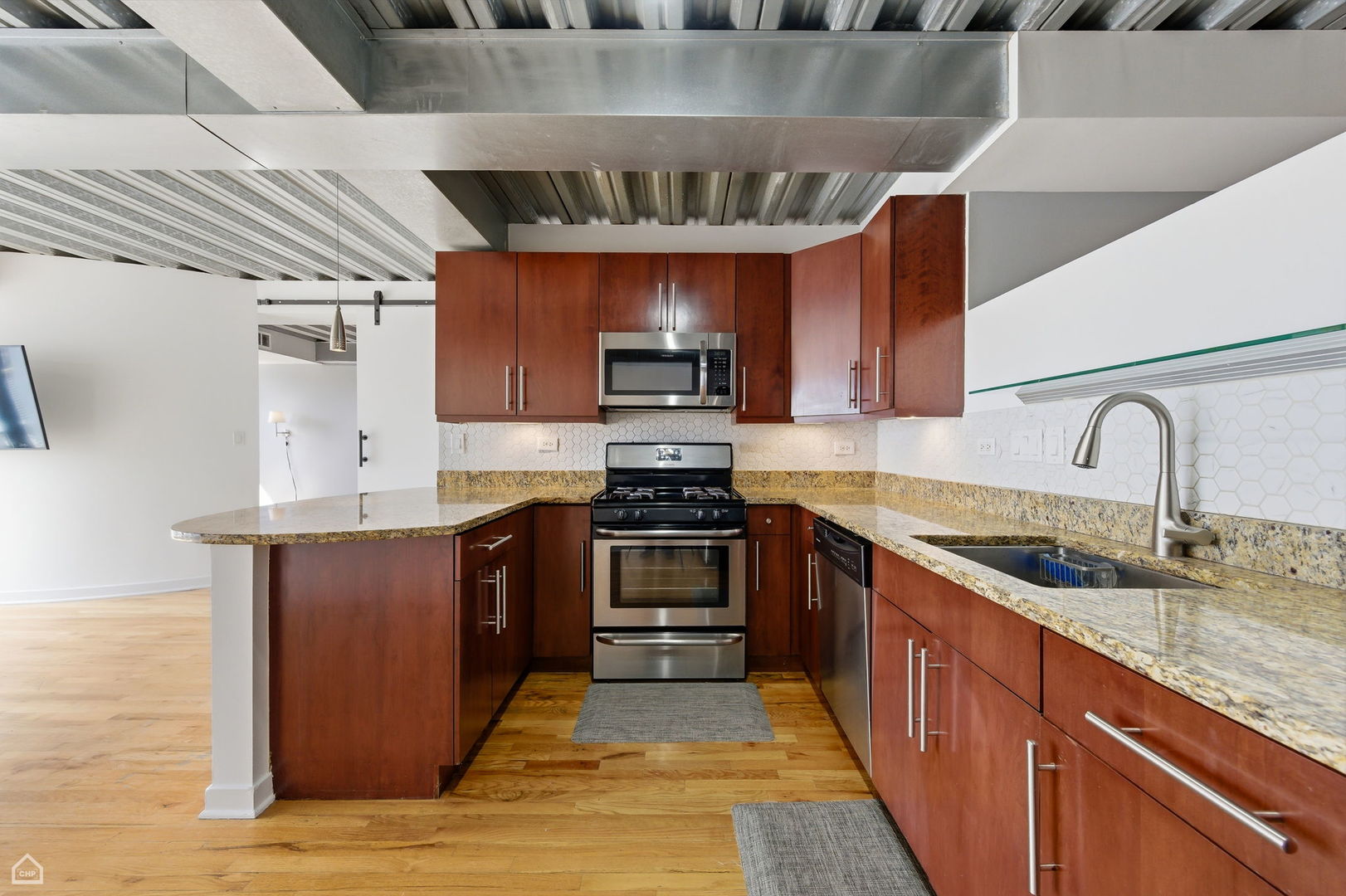 1910 S Indiana Avenue Unit: 518