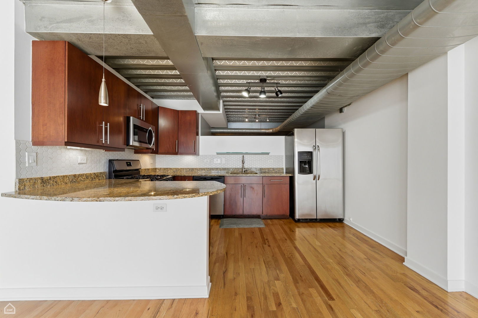 1910 S Indiana Avenue Unit: 518