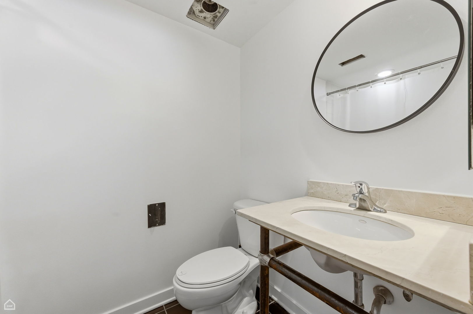 1910 S Indiana Avenue Unit: 518