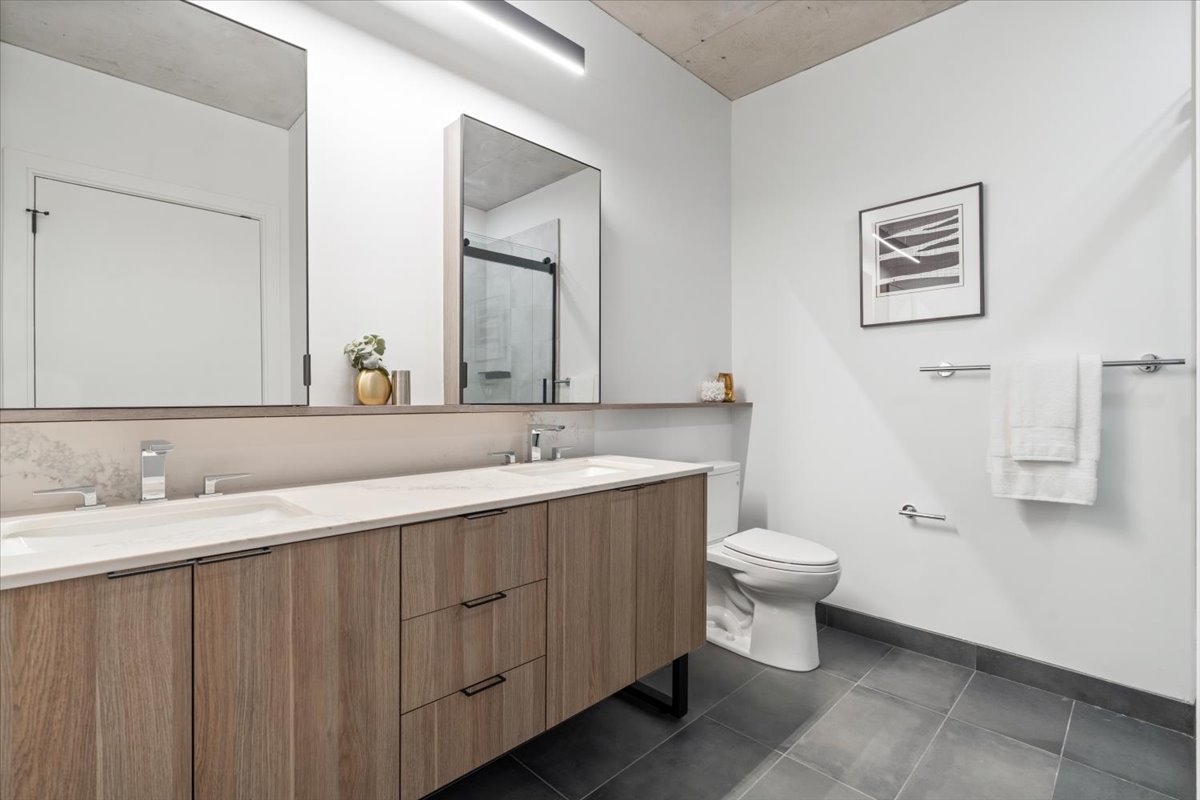 234 W Polk Street Unit: 3708