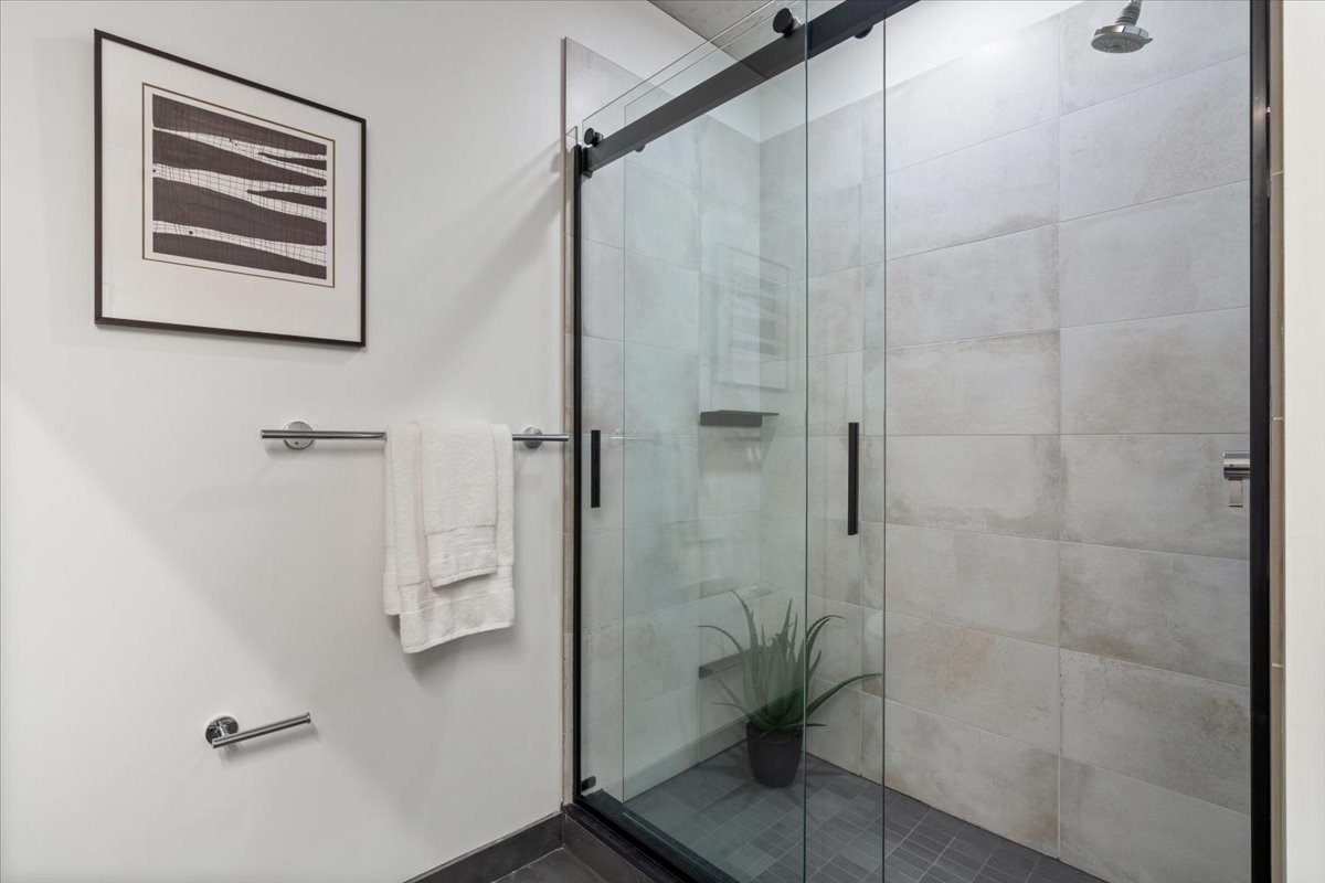 234 W Polk Street Unit: 3708