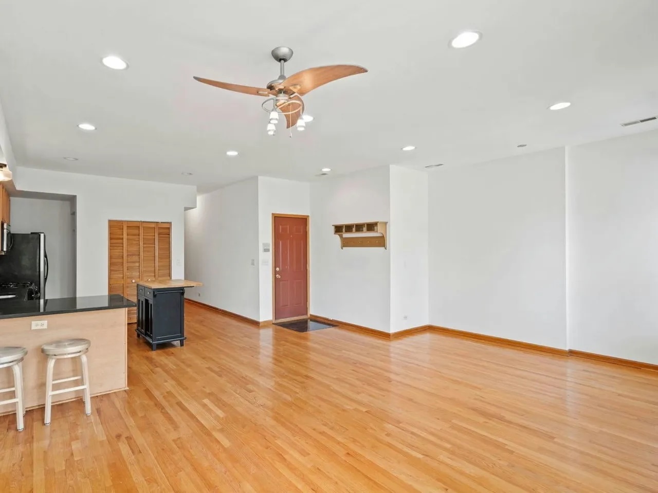 6133 S Drexel Avenue Unit: 3A