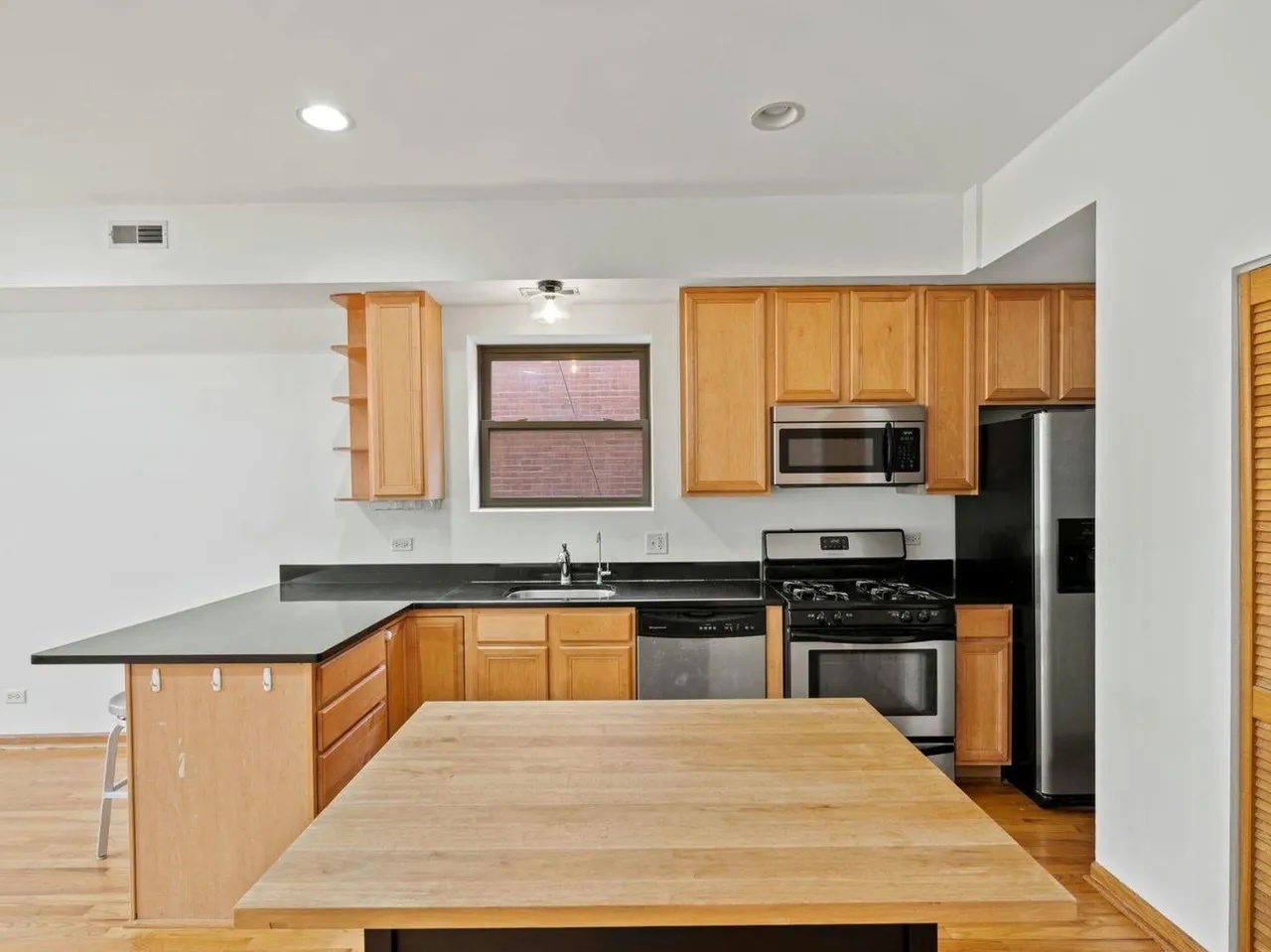 6133 S Drexel Avenue Unit: 3A