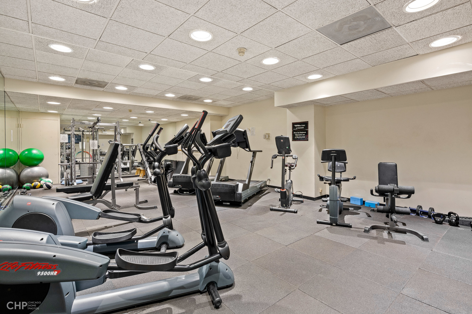 40 E Delaware Place Unit: 1204