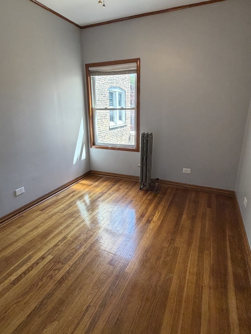 4847 N Claremont Avenue Unit: 2