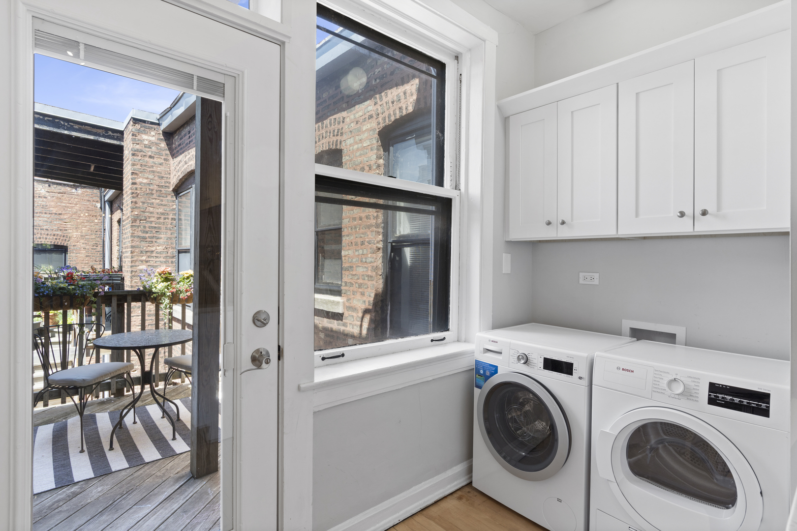 510 W Surf Street Unit: 3