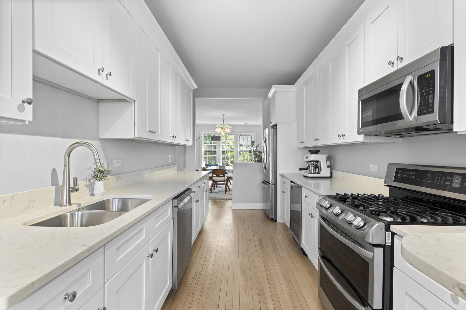 510 W Surf Street Unit: 3