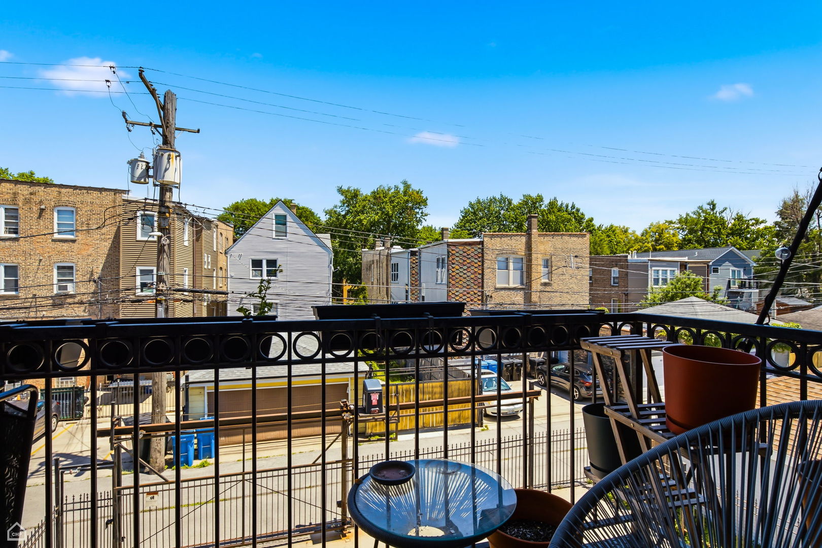 4231 N Kedzie Avenue Unit: 2-F