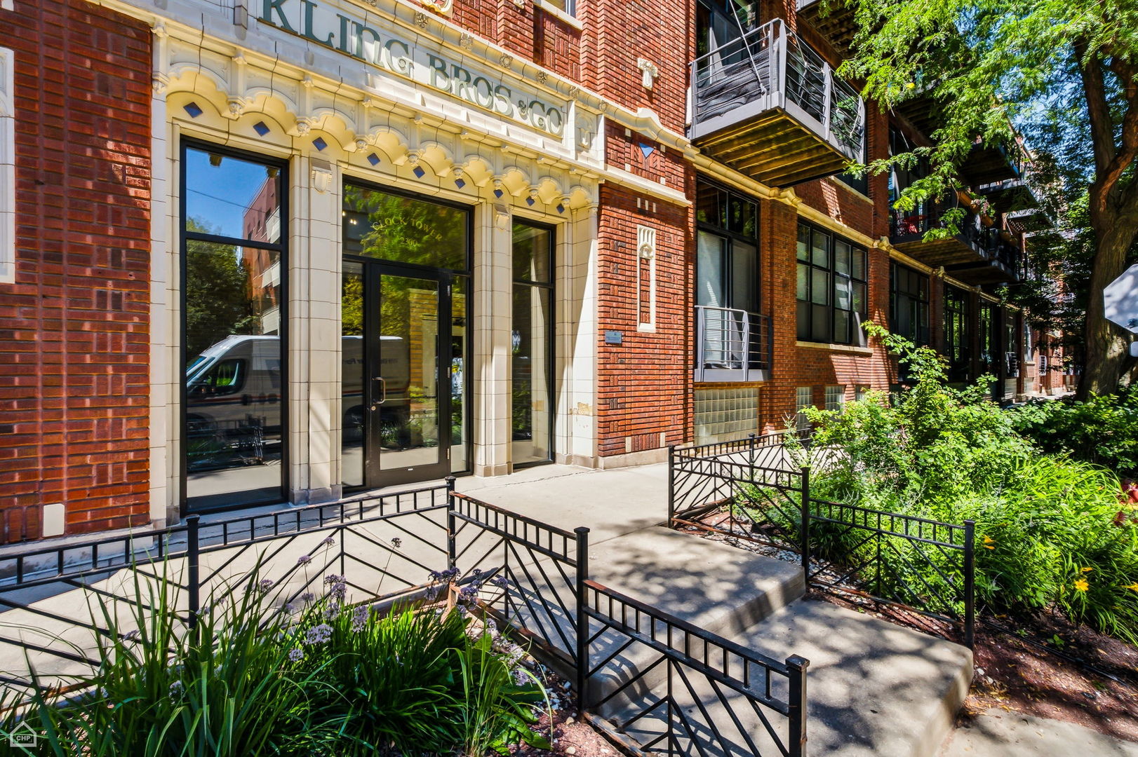 2300 W Wabansia Avenue Unit: 337