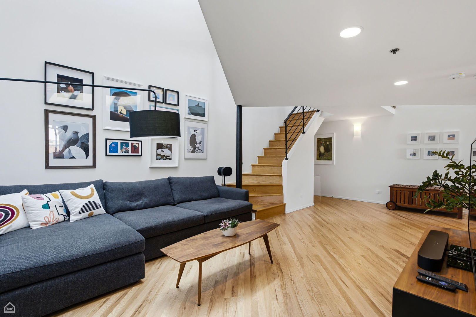 2300 W Wabansia Avenue Unit: 337