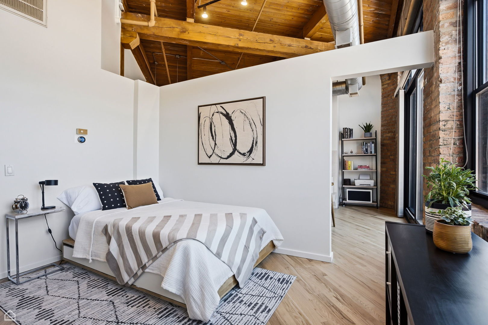 2300 W Wabansia Avenue Unit: 337