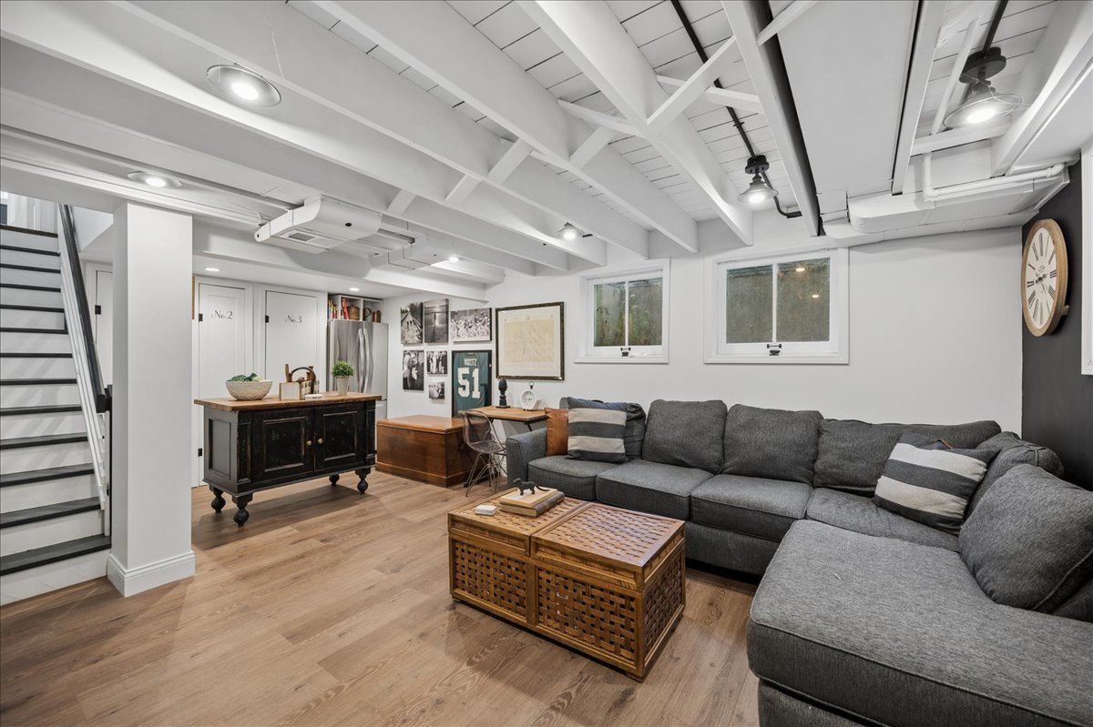 264 Central Avenue