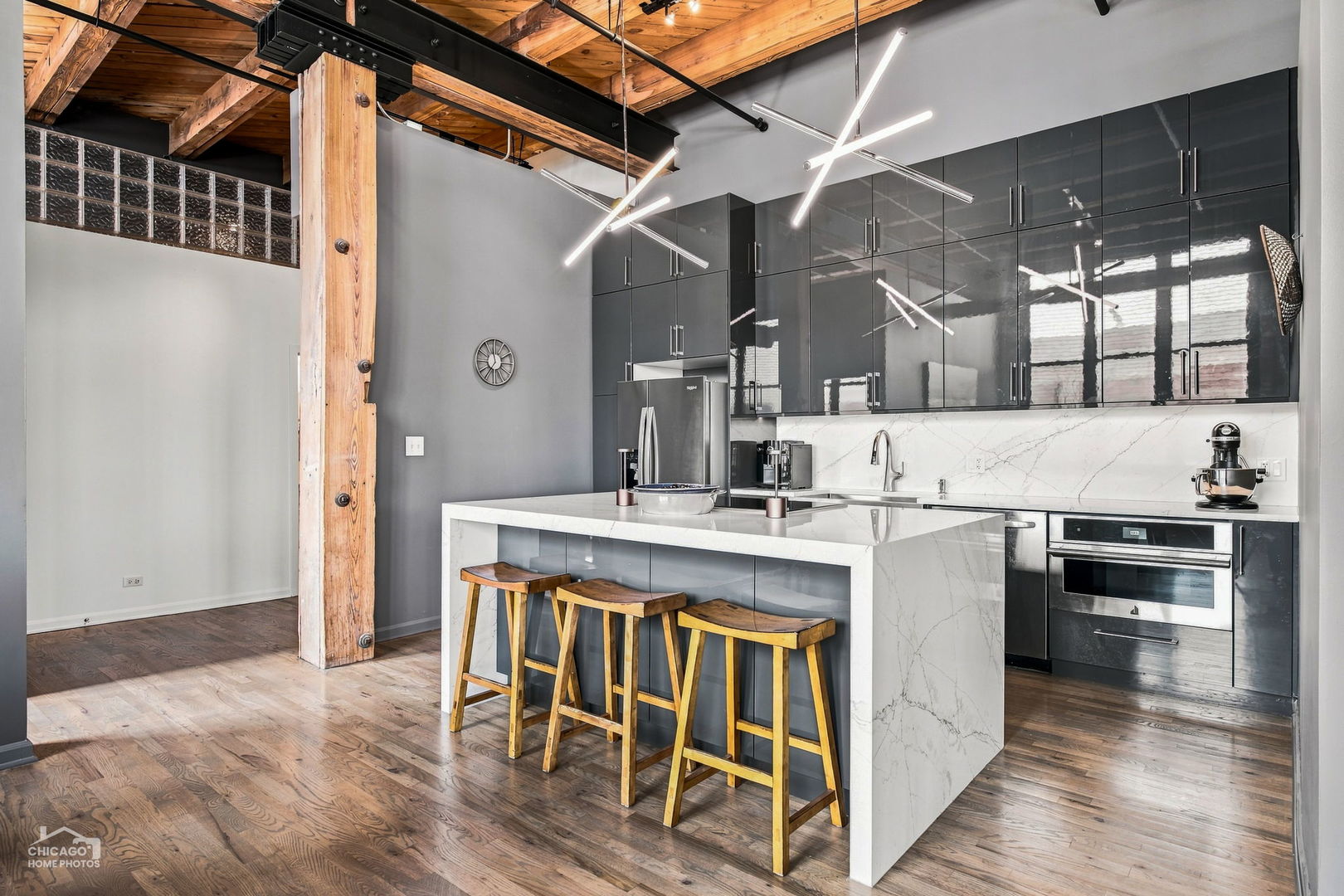 1872 N Clybourn Avenue Unit: 407