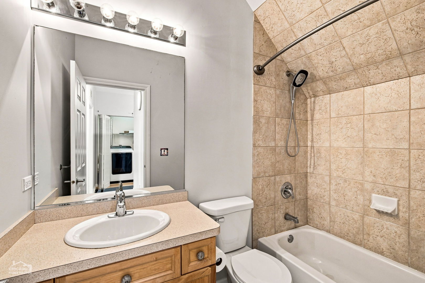 7768 N Sheridan Road Unit: 1