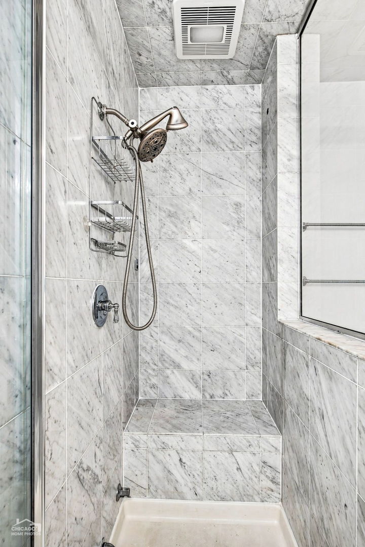 7768 N Sheridan Road Unit: 1