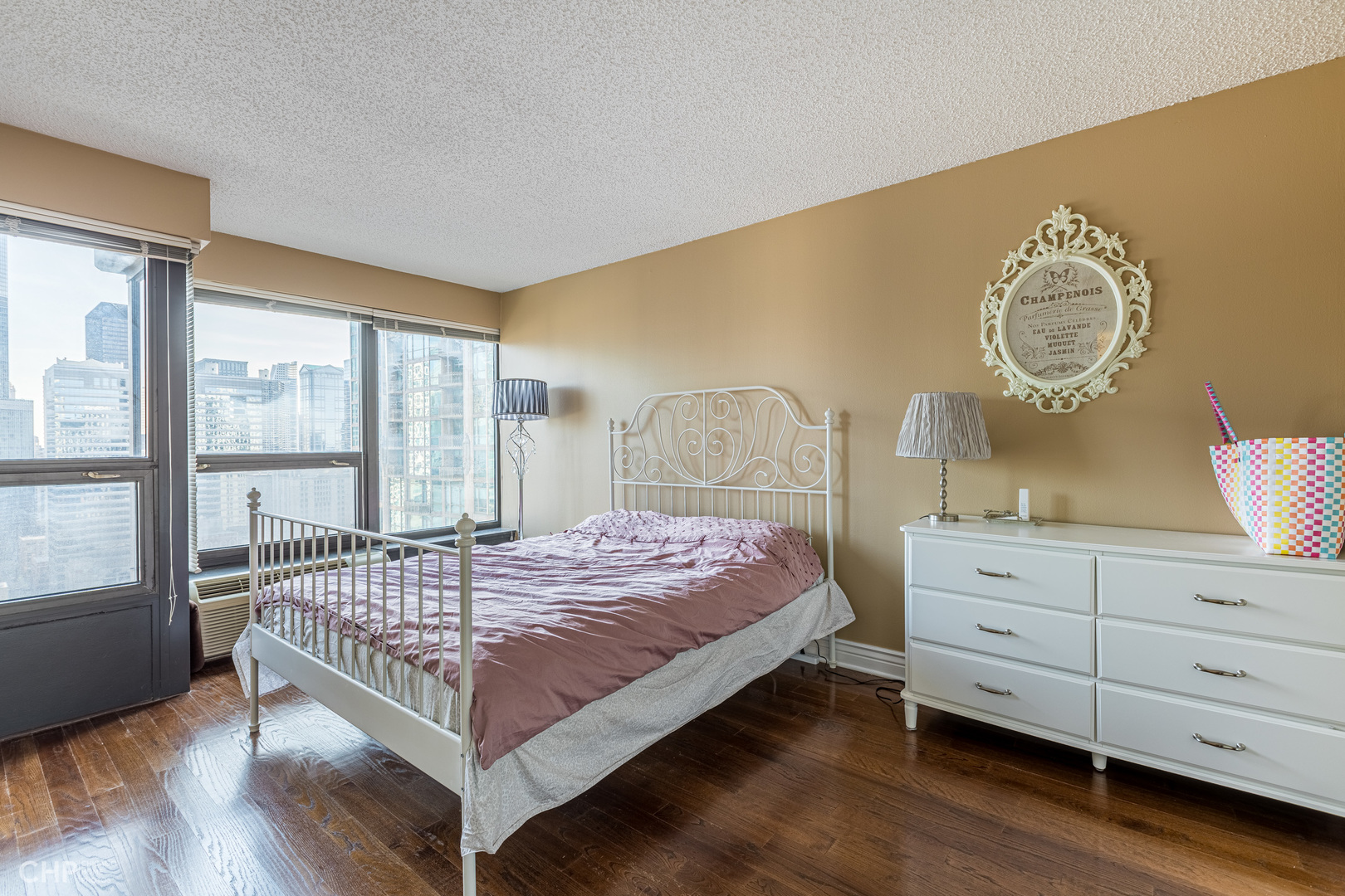 30 E Huron Street Unit: 3003