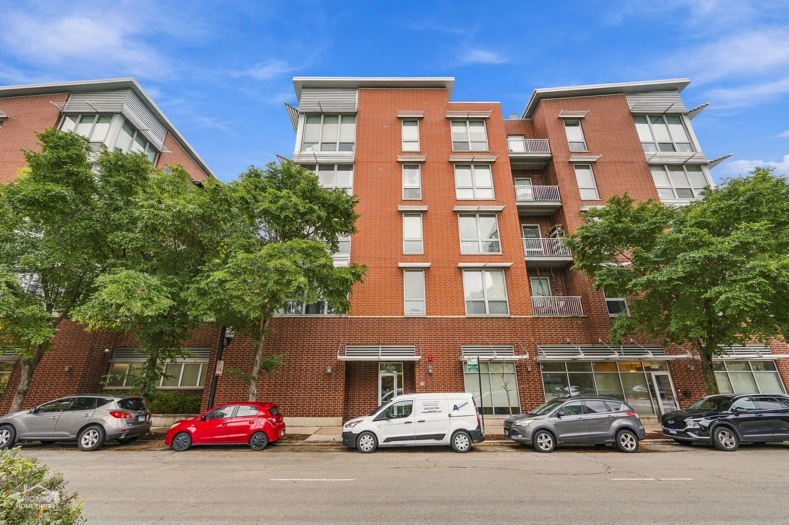 2035 S Indiana Avenue Unit: 211