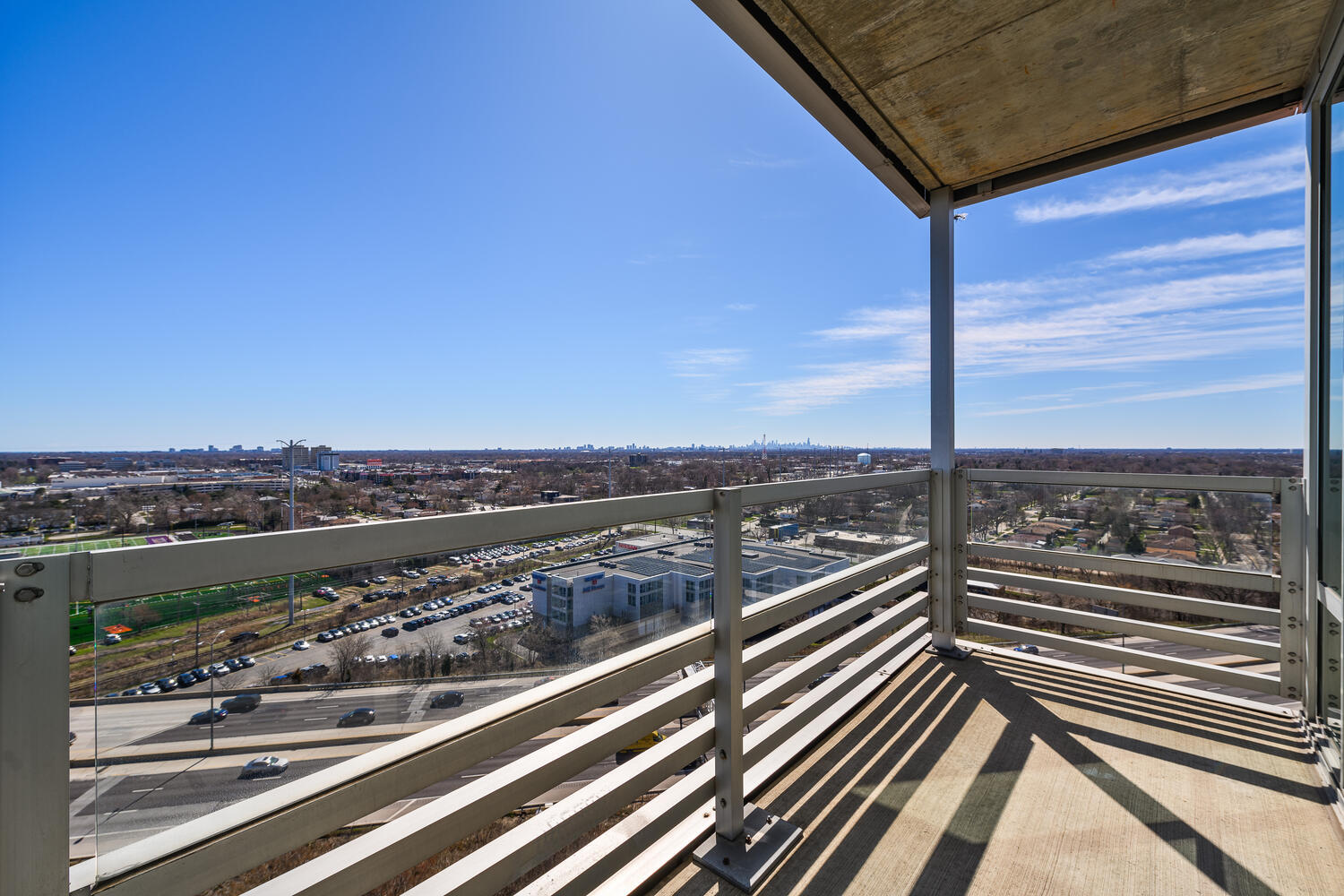9715 Woods Drive Unit: 1801