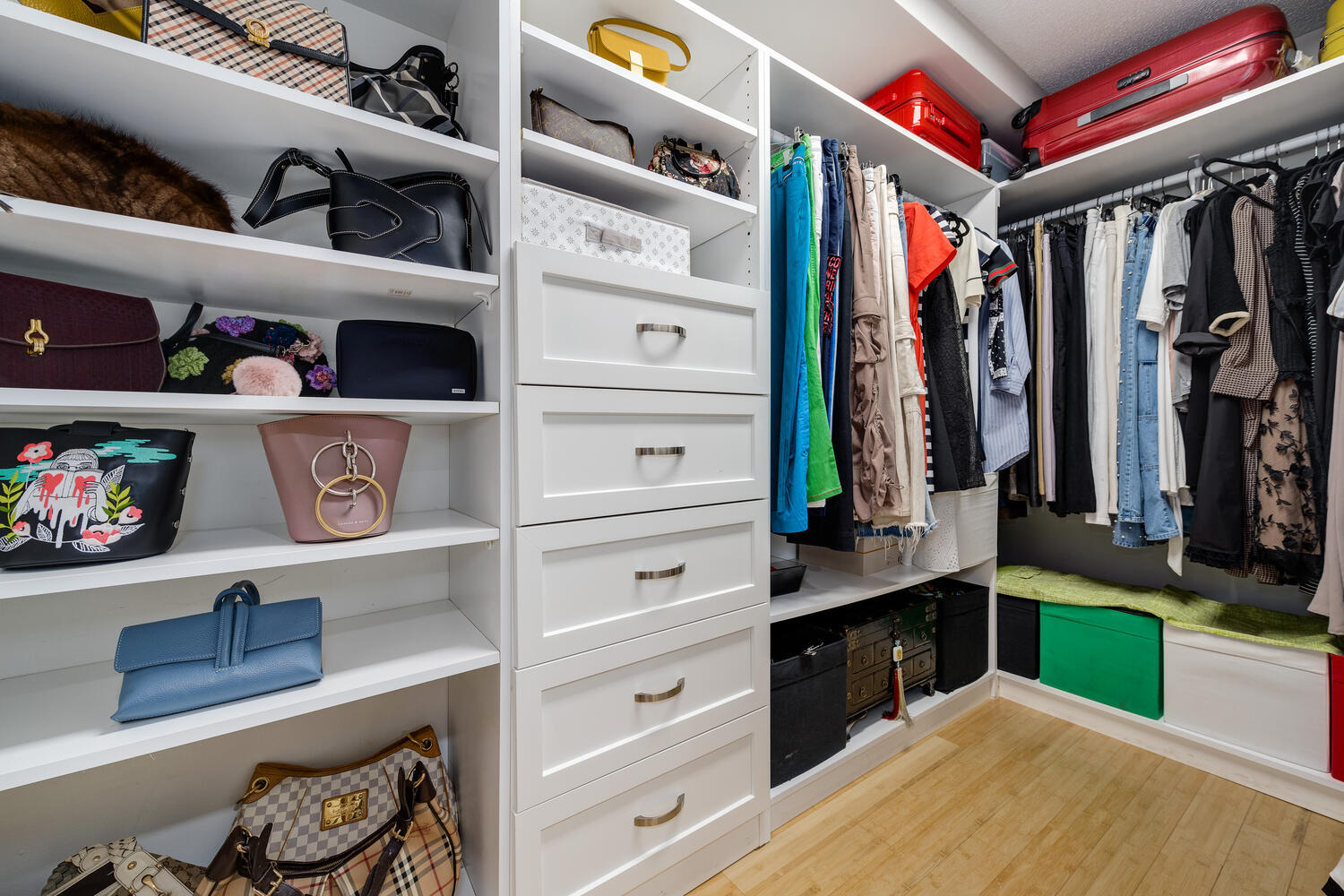 9715 Woods Drive Unit: 1102