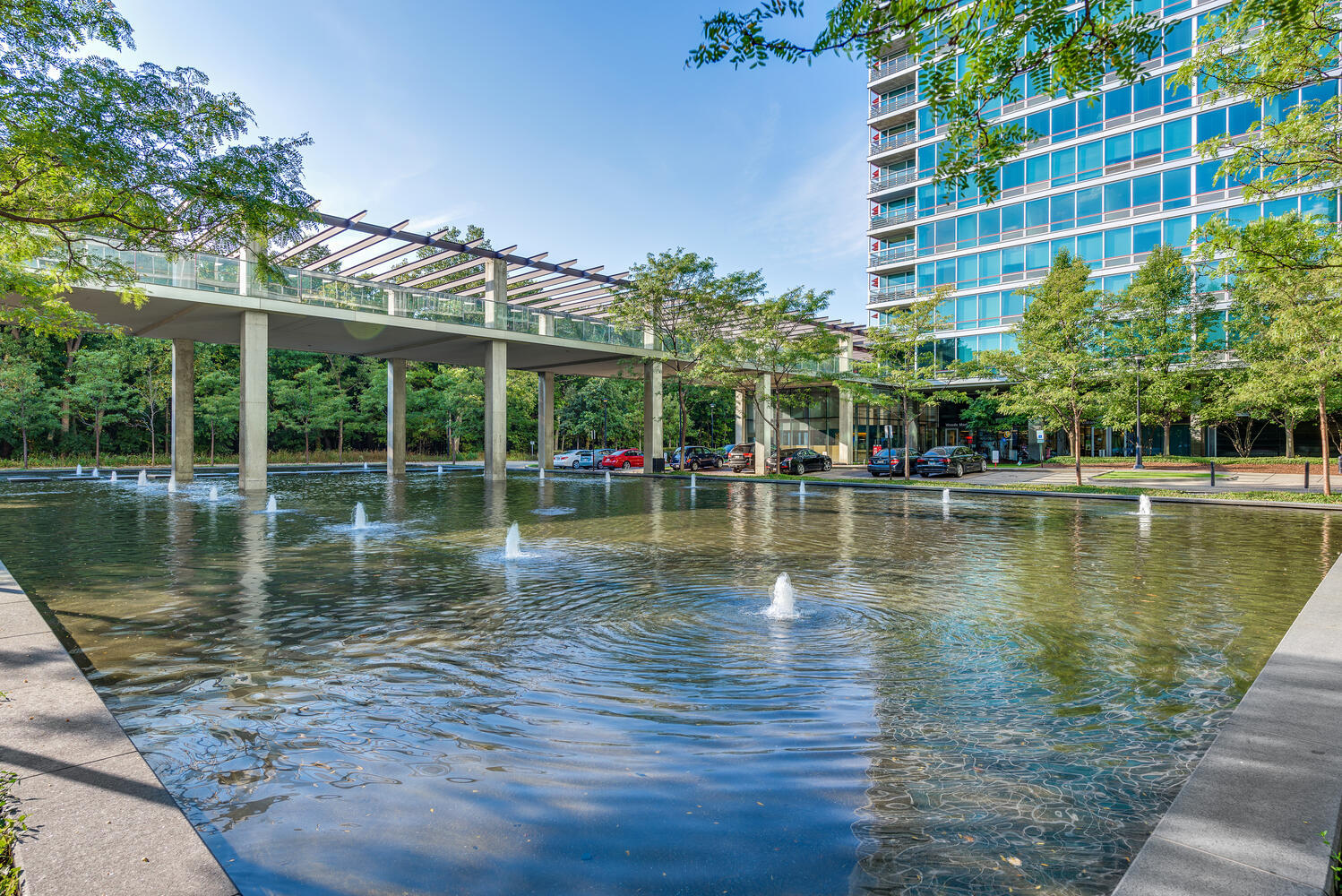 9715 WOODS Drive Unit: 1606