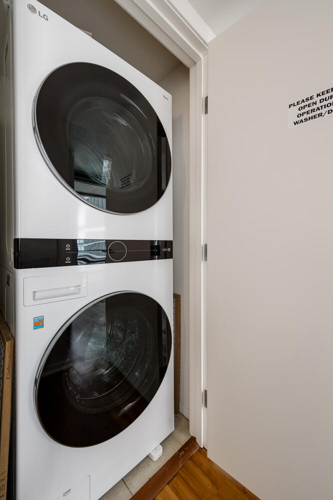 9715 WOODS Drive Unit: 1606