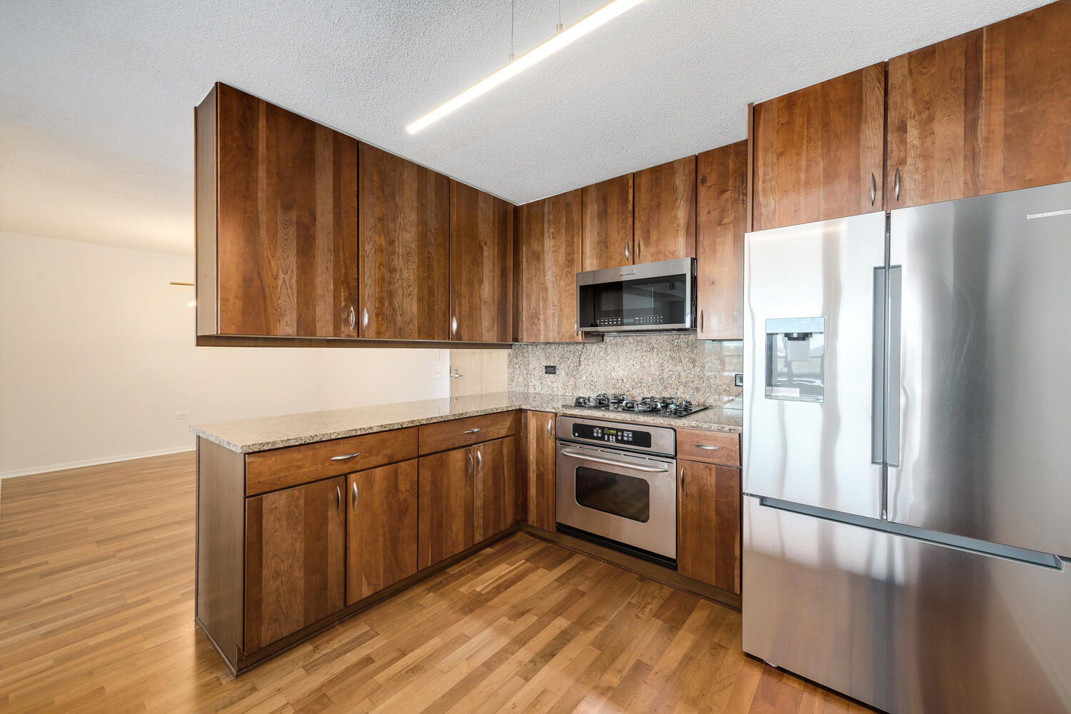 9715 WOODS Drive Unit: 1606