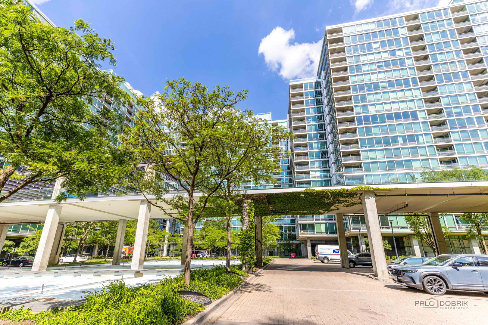 9655 WOODS Drive Unit: 1009