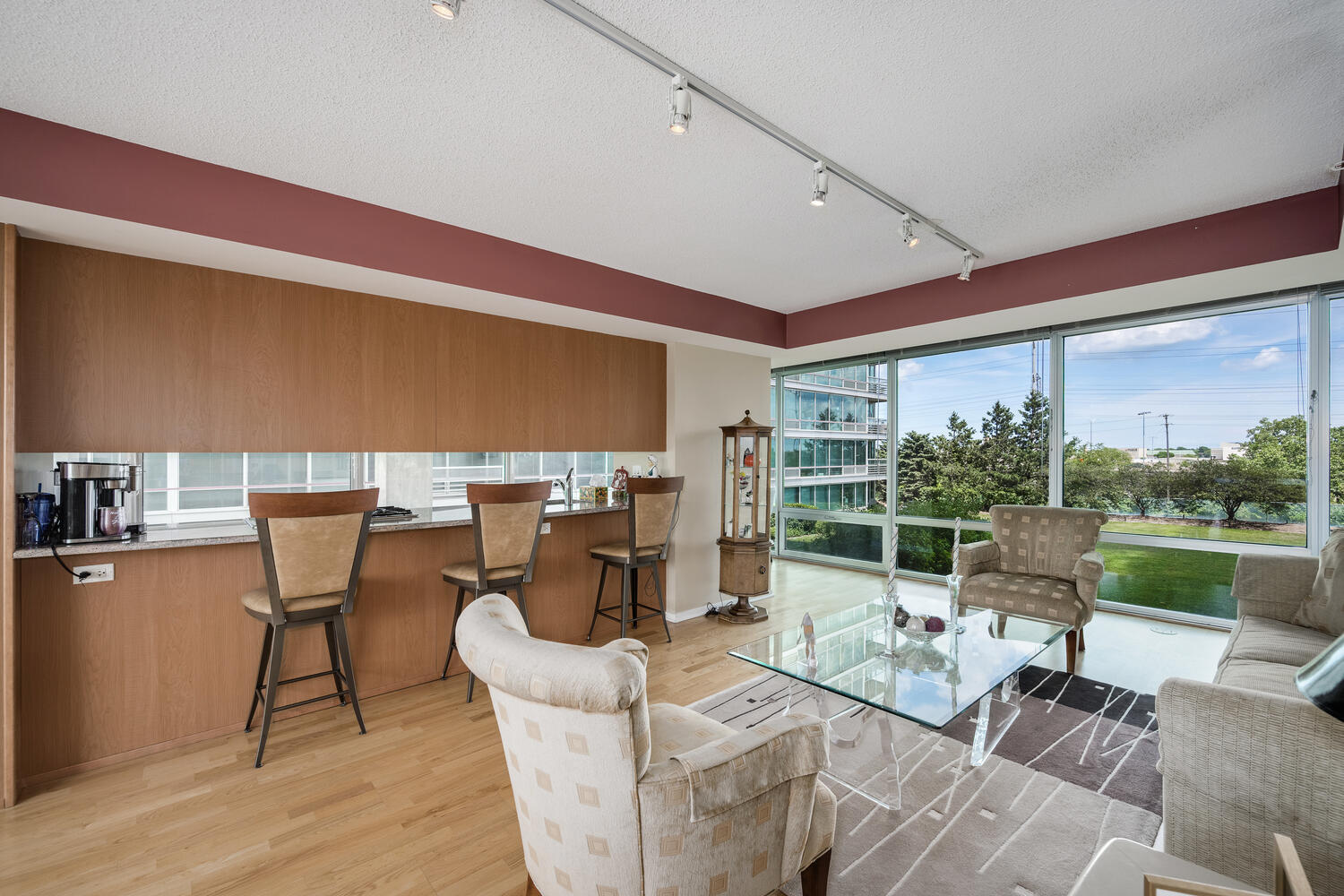 9715 Woods Drive Unit: 510