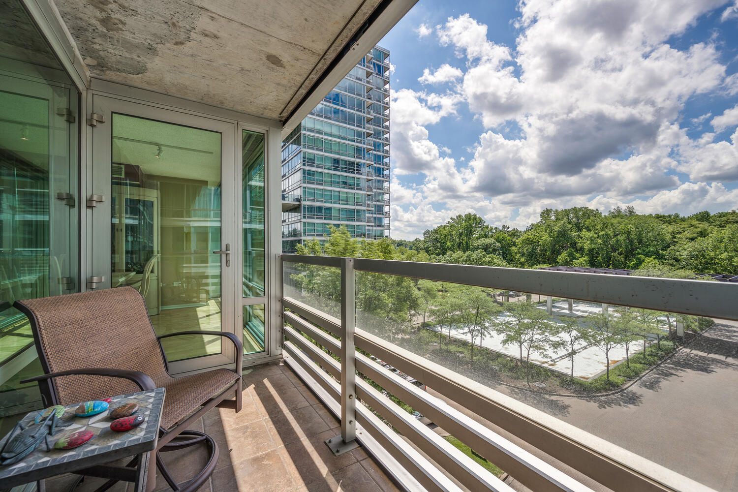 9715 Woods Drive Unit: 510