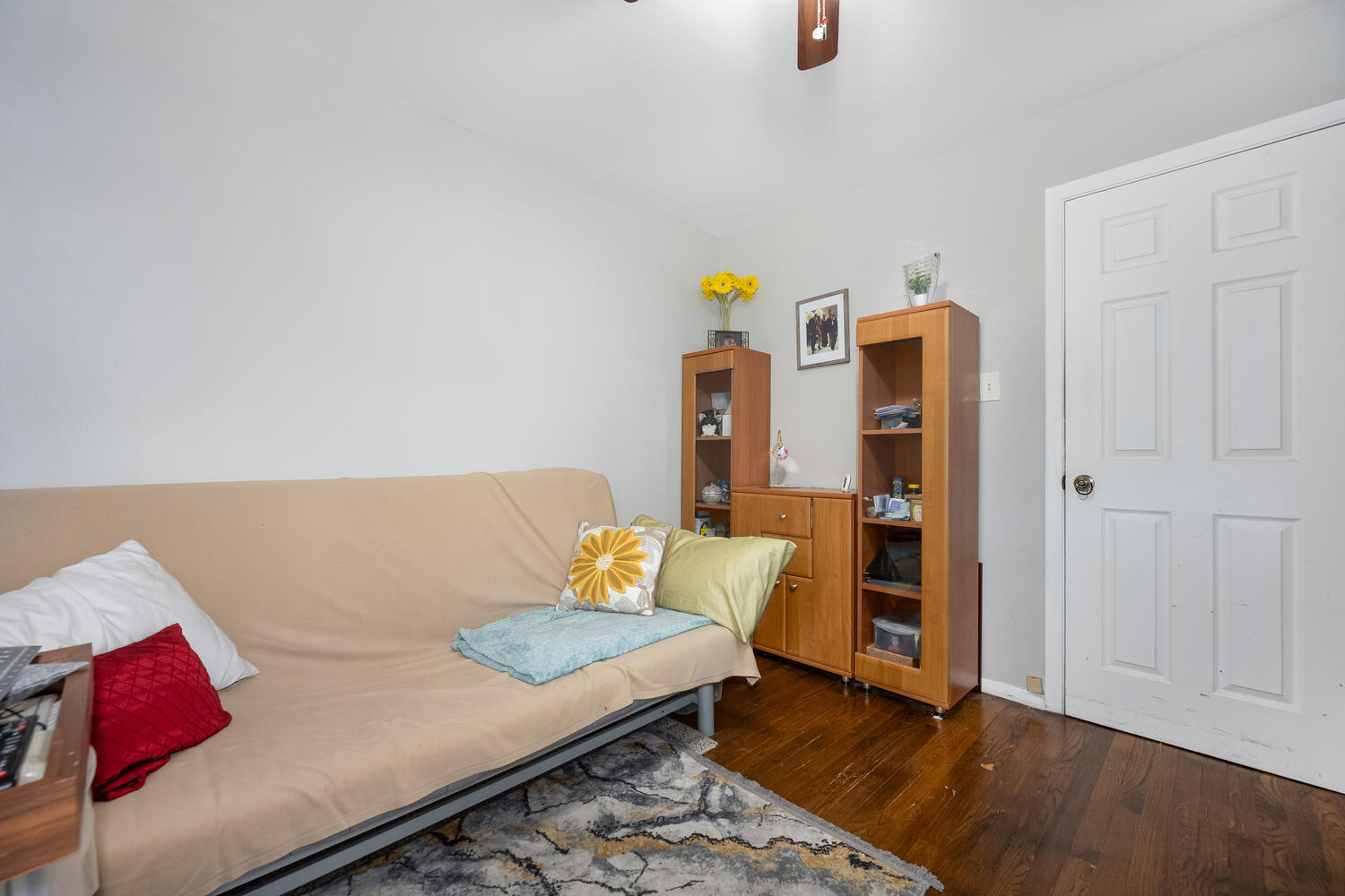 8808 N Leslie Lane Unit: 2F
