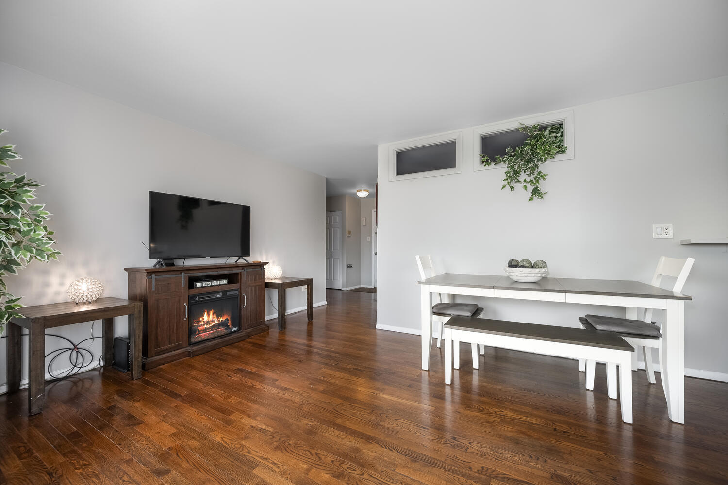 8808 N Leslie Lane Unit: 2F
