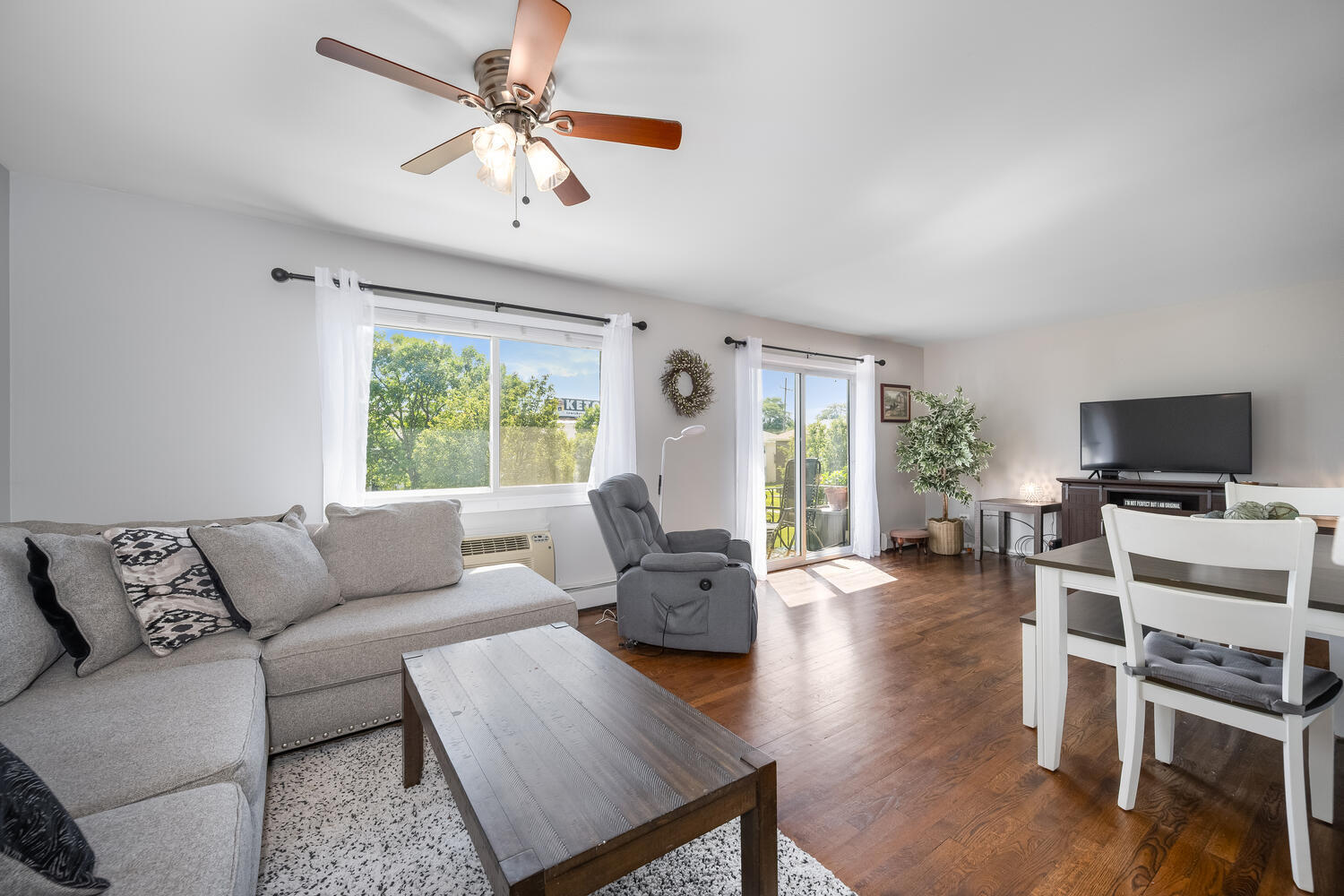 8808 N Leslie Lane Unit: 2F