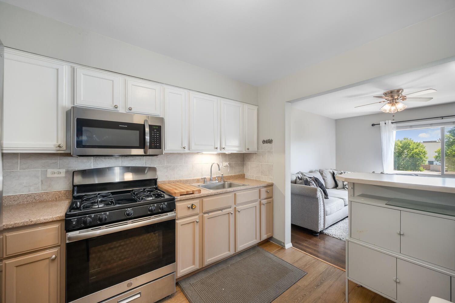 8808 N Leslie Lane Unit: 2F