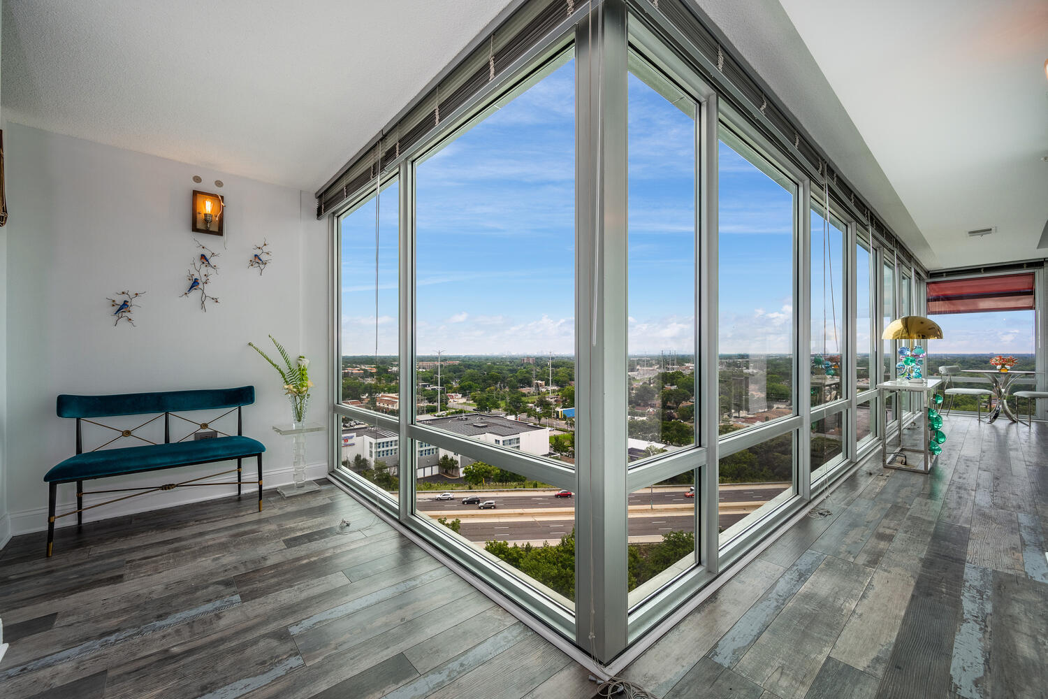 9655 Woods Drive Unit: 1710