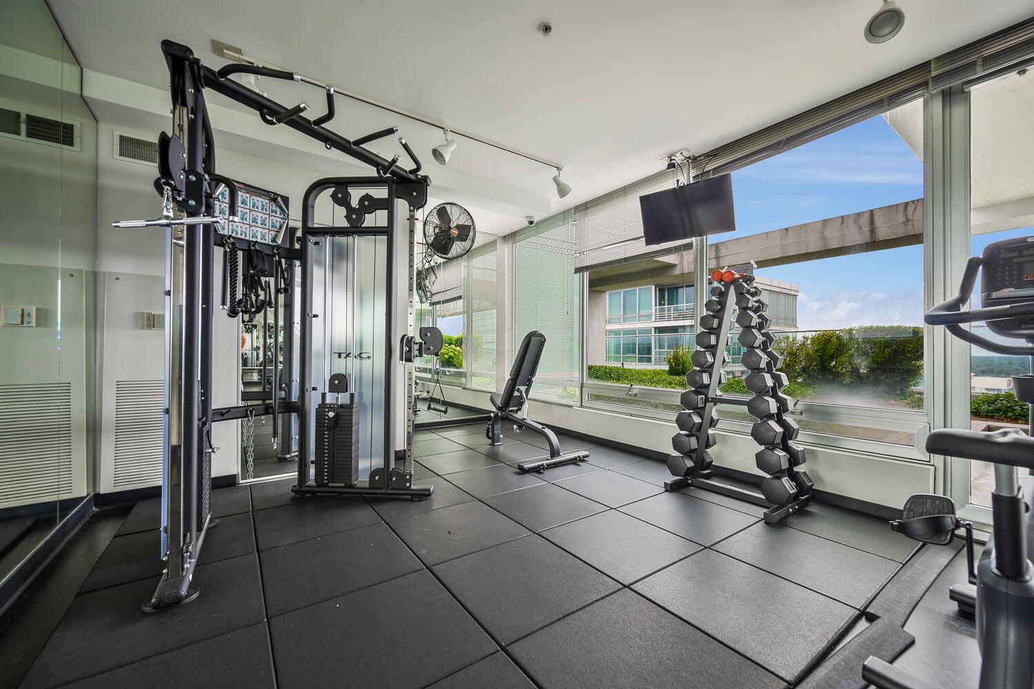 9655 Woods Drive Unit: 1710