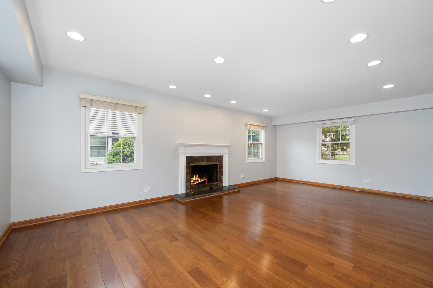 751 Essington Lane