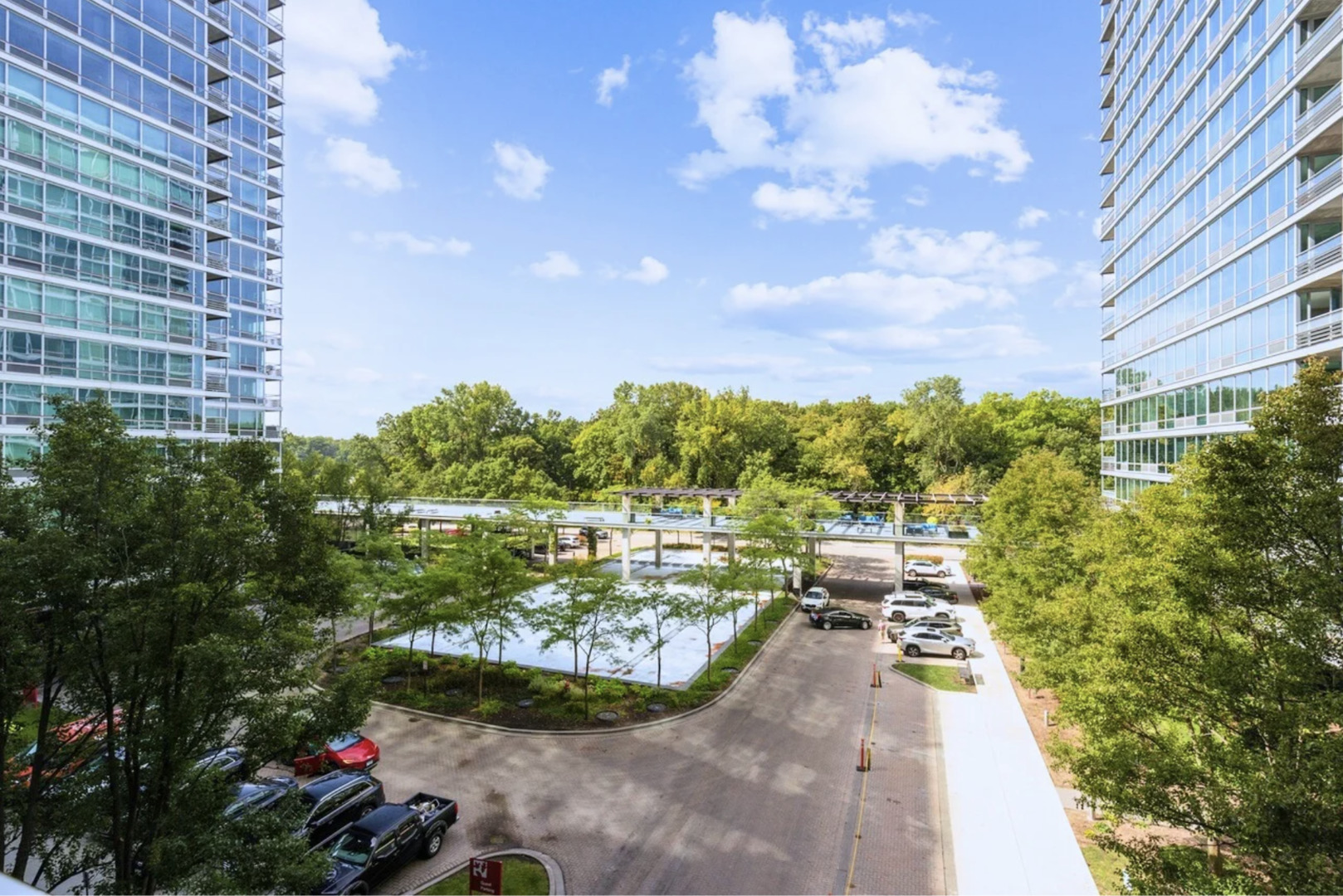 9715 Woods Drive Unit: 510