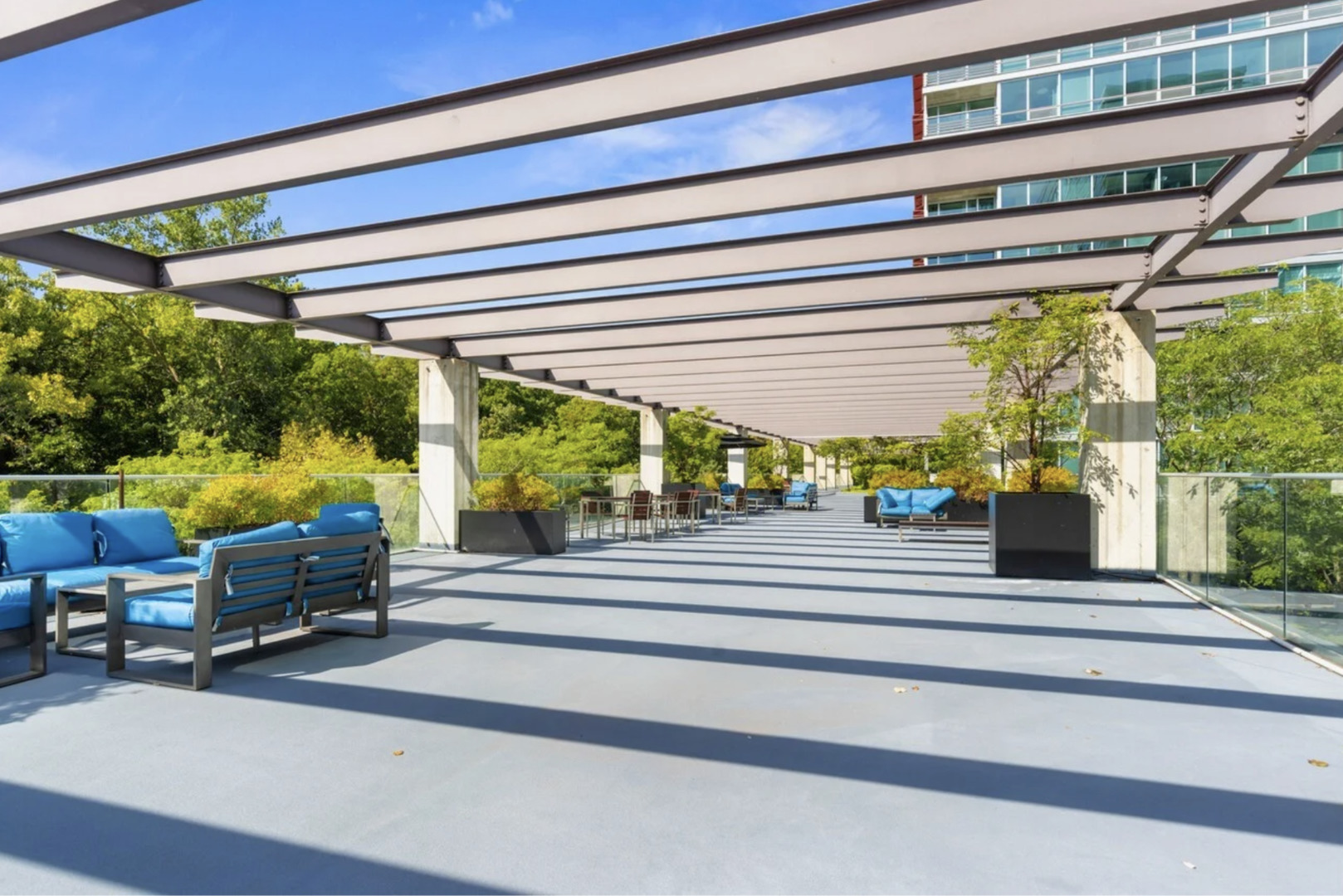 9715 Woods Drive Unit: 510