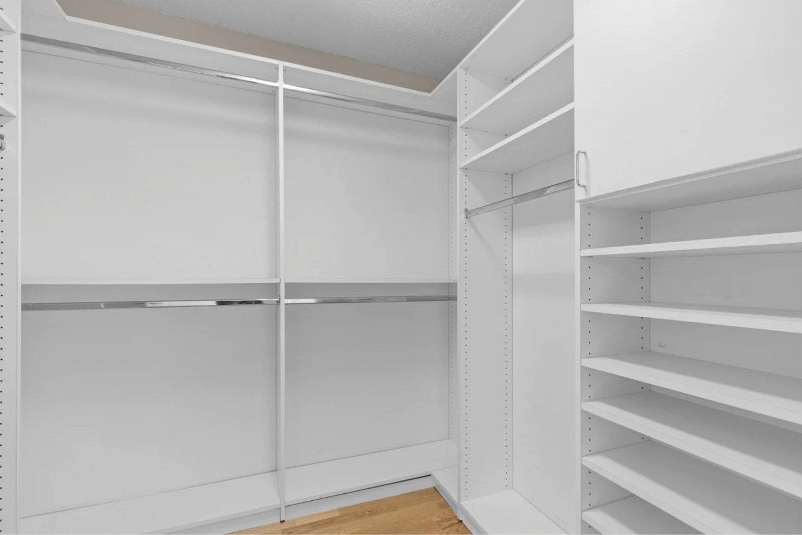 9715 Woods Drive Unit: 510