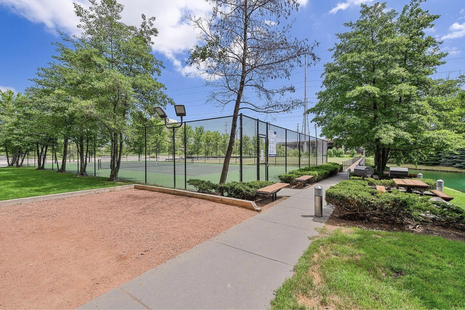 9715 Woods Drive Unit: 510