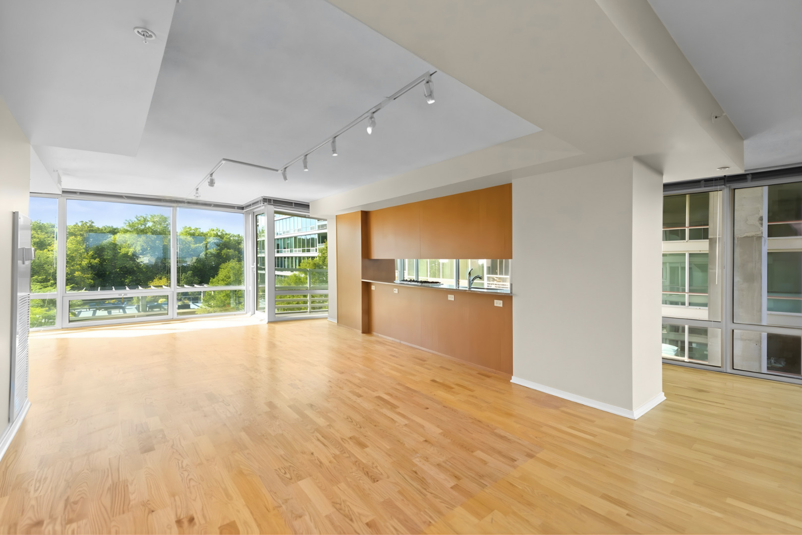 9715 Woods Drive Unit: 510