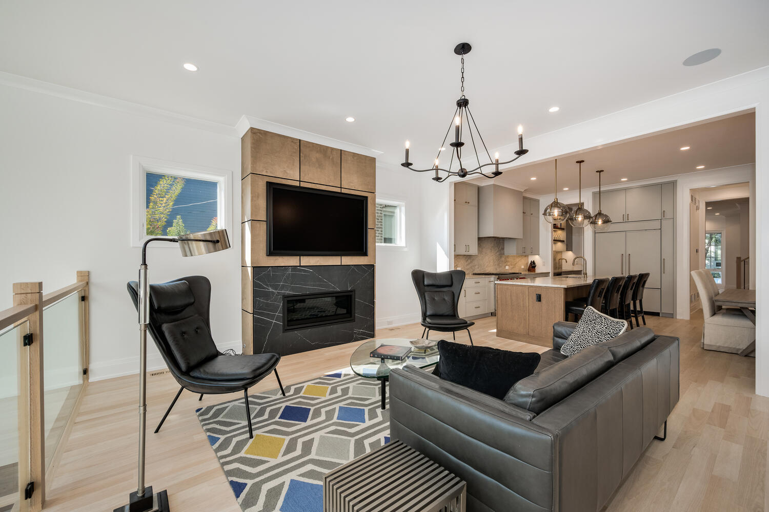 2205 W Huron Street