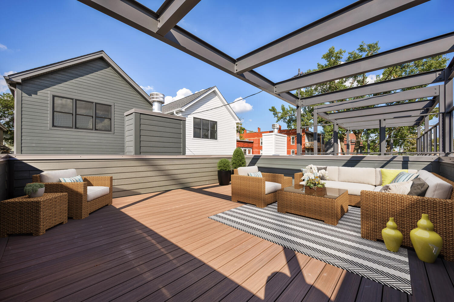 2205 W Huron Street
