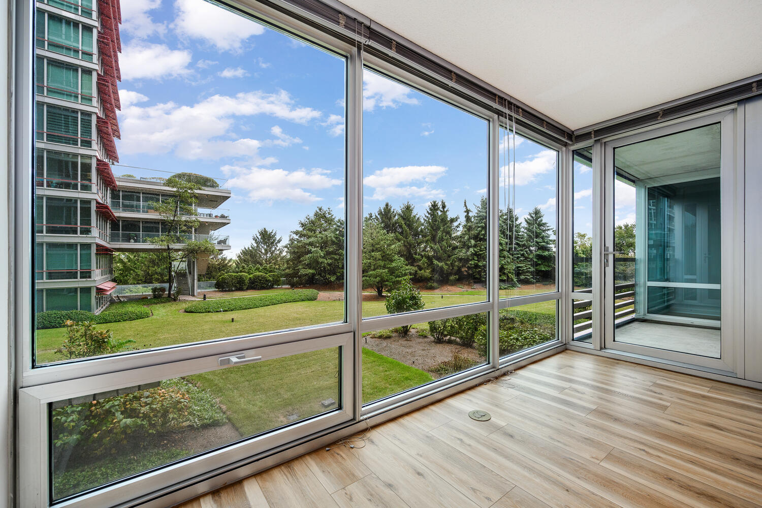 9655 Woods Drive Unit: 507