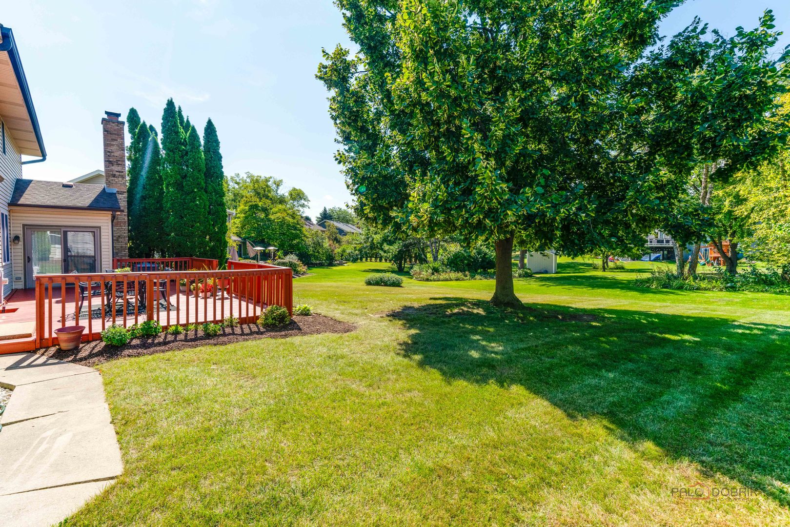 1515 Forever Avenue