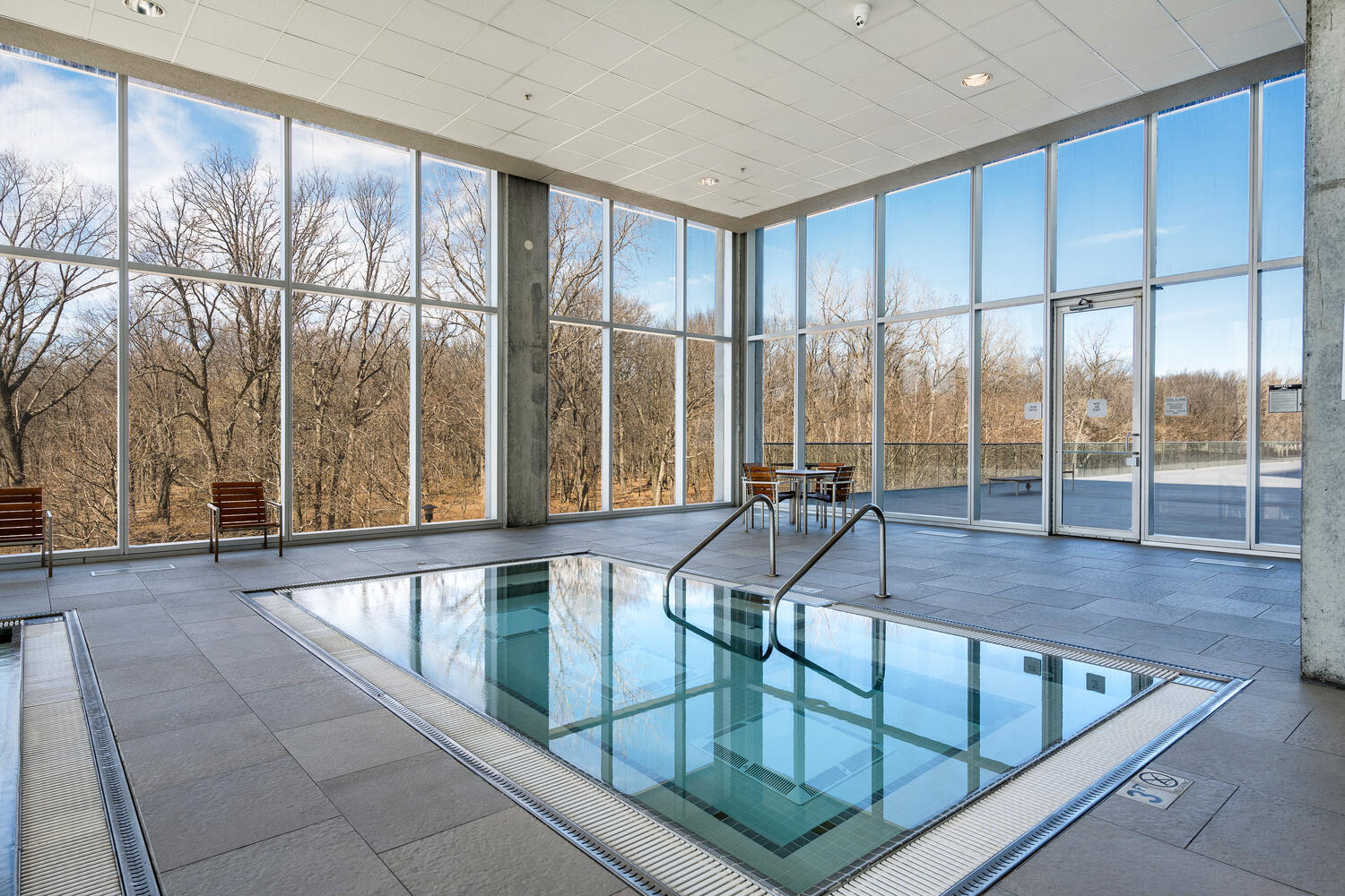 9655 Woods Drive Unit: 1809