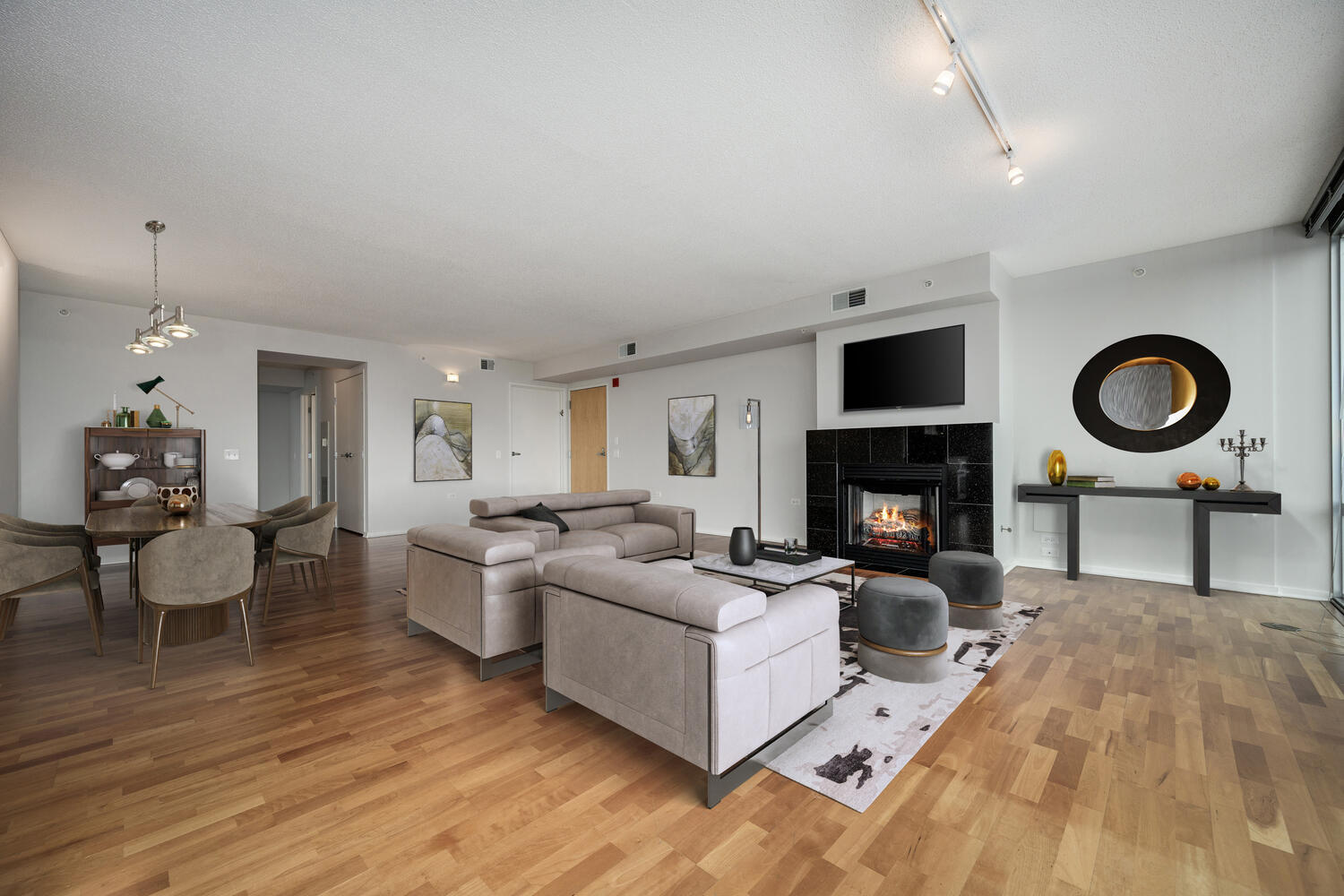 9725 Woods Drive Unit: 1502