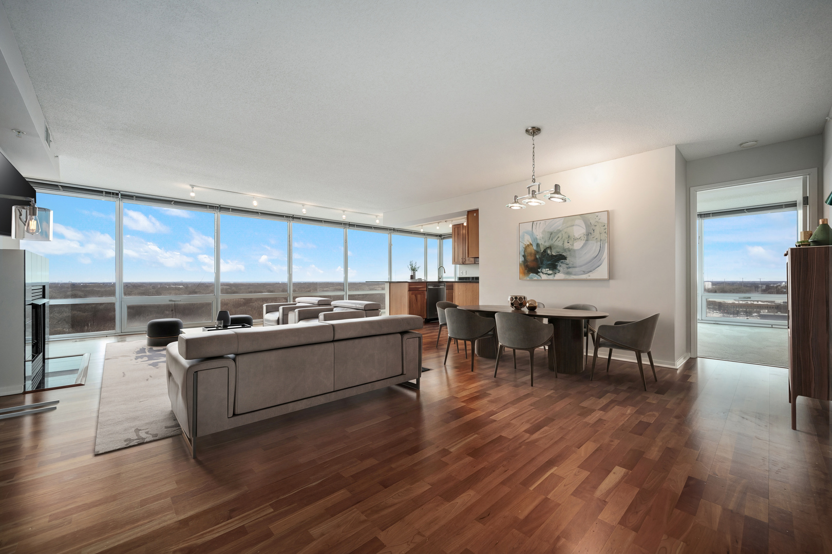 9725 Woods Drive Unit: 1502