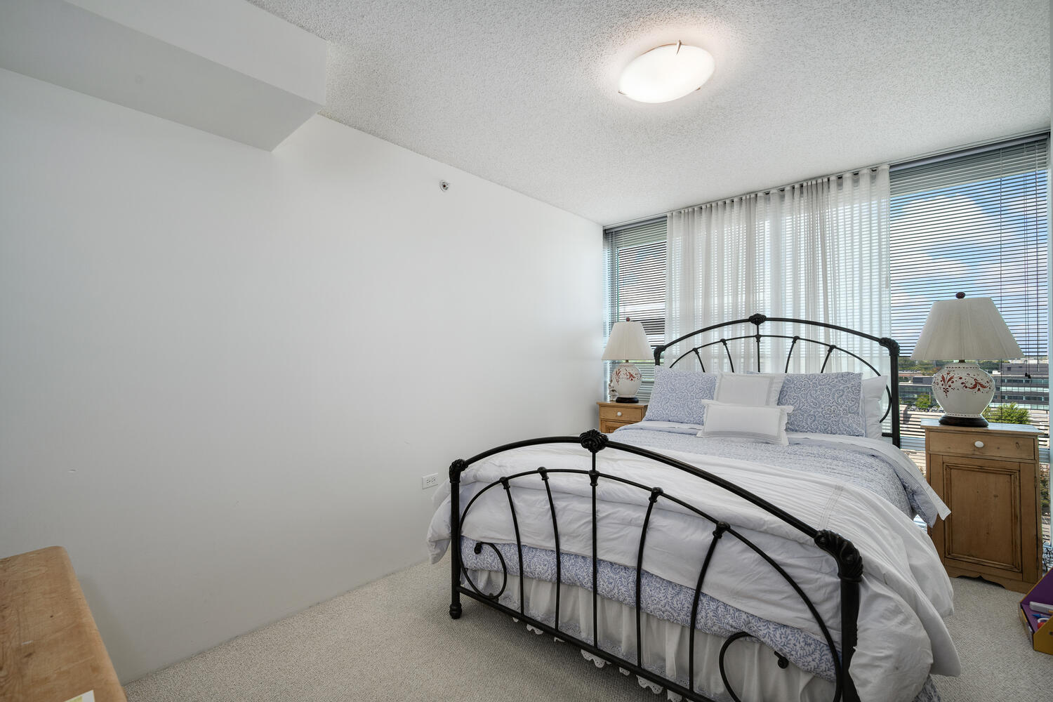 9725 Woods Drive Unit: 1002